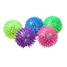 Load image into Gallery viewer, Dog and Cat Interactive Squeak Ball Toys